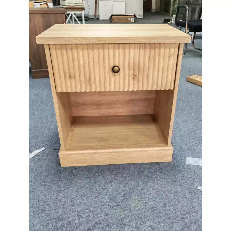 Fluted Nightstand with drawer, Light Wood Bedside Table with Open Shelf, Space Saving Side Table with Curved Edge Base for Living Room Bedroom