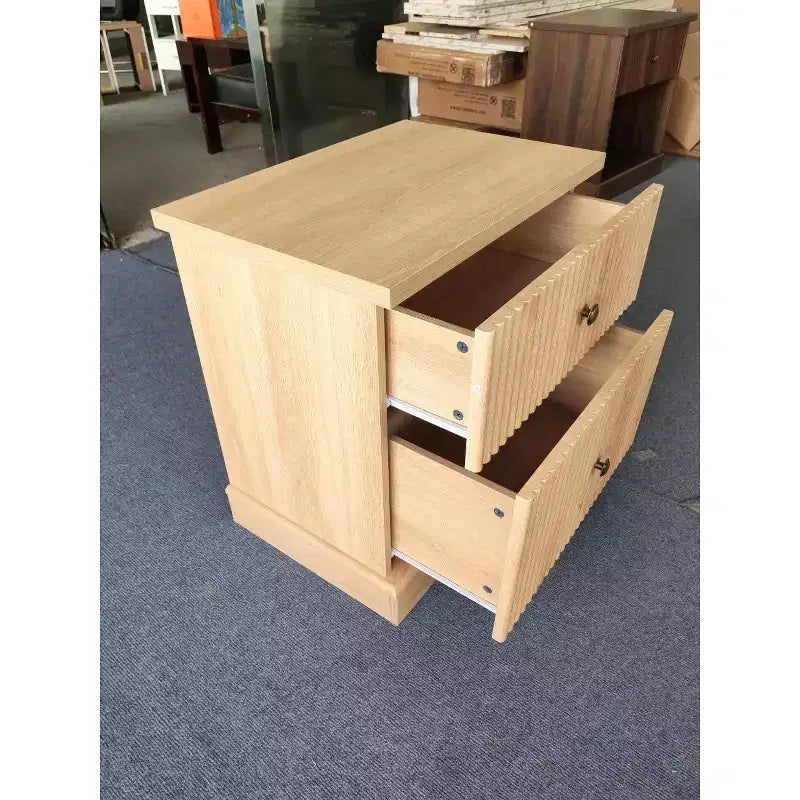 Fluted Nightstand with drawer, Light Wood Bedside Table with Open Shelf, Space Saving Side Table with Curved Edge Base for Living Room Bedroom