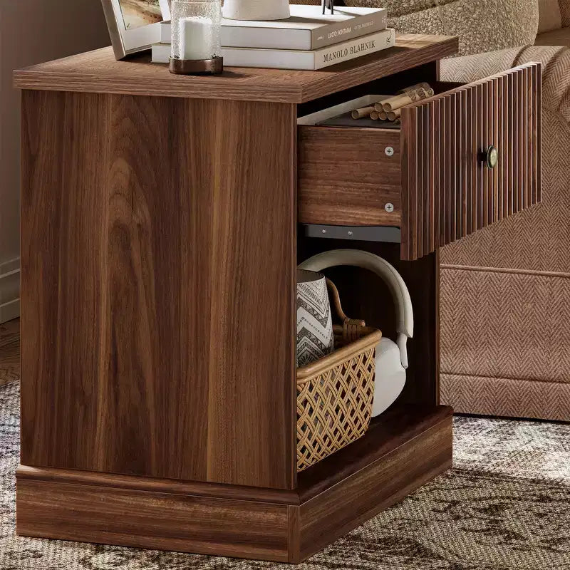 Fluted Nightstand with drawer, Light Wood Bedside Table with Open Shelf, Space Saving Side Table with Curved Edge Base for Living Room Bedroom